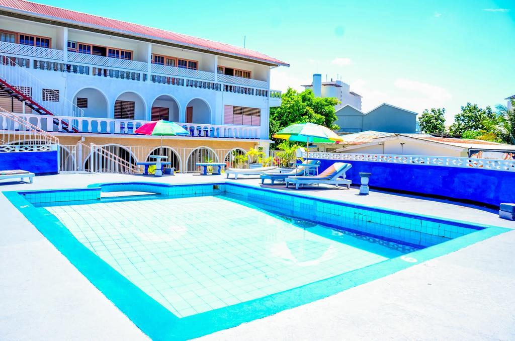 Marine View Hotel أوشو ريوس المظهر الخارجي الصورة