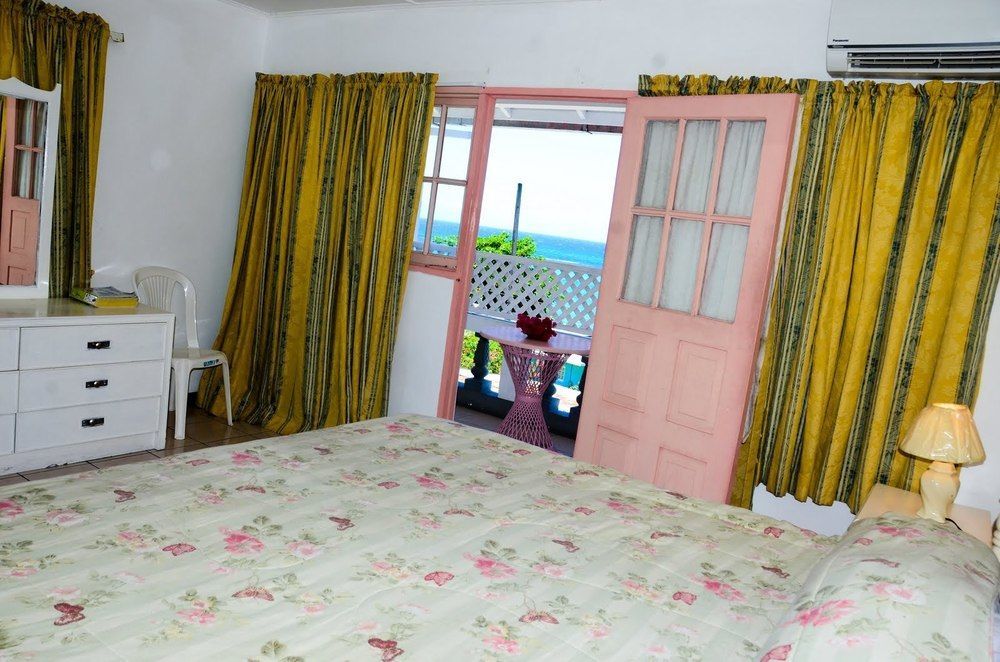 Marine View Hotel أوشو ريوس المظهر الخارجي الصورة